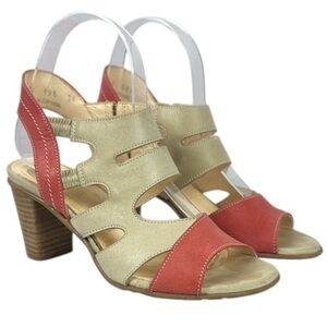 Vintage Fidji Stylish Leather Women's Heels - Coral and Tan Size 6